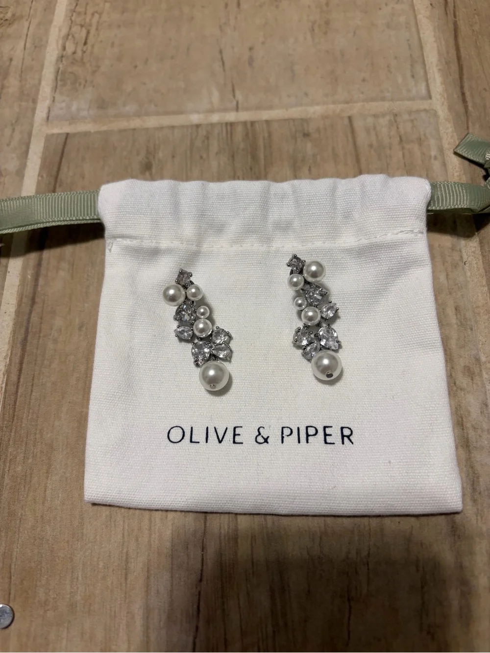 Olive & Piper Silver Pearl and Crystal Bracelet and Earrings